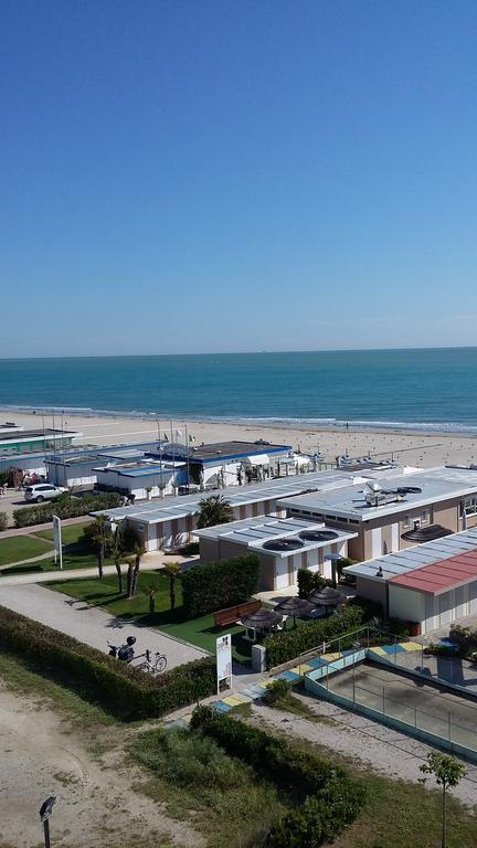 Abahotel Milano Marittima Bagian luar foto